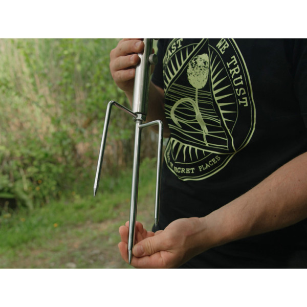 Stainless Steel Ground Spike Holder Delphin TRIB