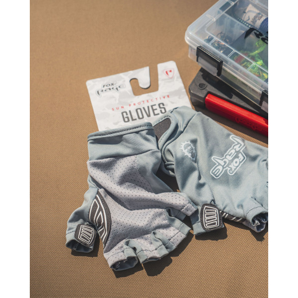 Lightweight UV Gloves